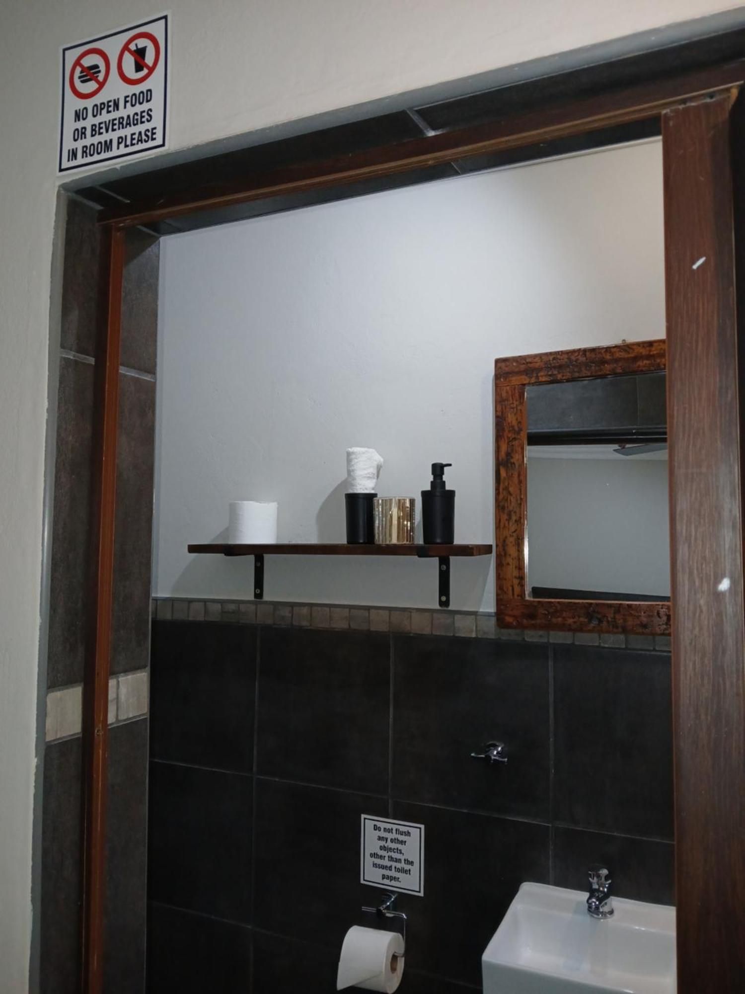 Lisane Accommodation ミデルバーグ エクステリア 写真